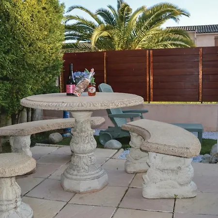 Two-bedroom Holiday In Carcopino Ferienhaus *