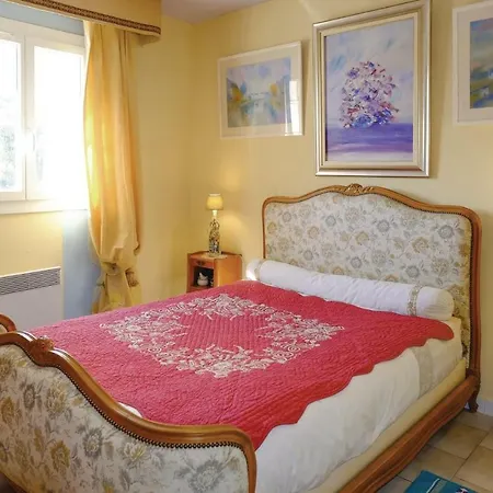 Two-bedroom Holiday In Carcopino Sarrola-Carcopino